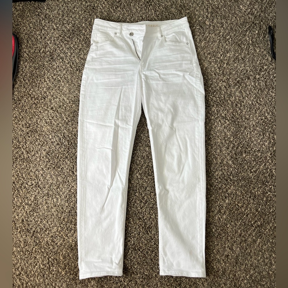 AE White Jeans 10 Long